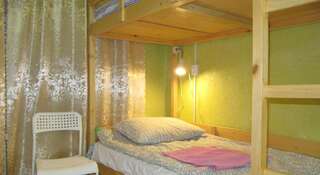 Гостиница Мини Хостел Странник Омск Спальное место на двухъярусной кровати в общем номере для мужчин-7